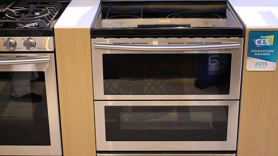 Samsung Flex Duo range with dual-door oven